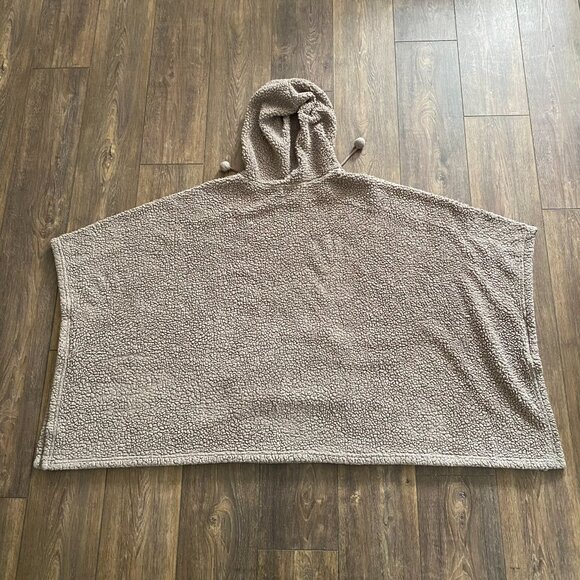 Koolaburra by UGG Cozy Brushed Back Sherpa Poncho w/ Hood 2X/3X A388384 - Picture 6 of 9